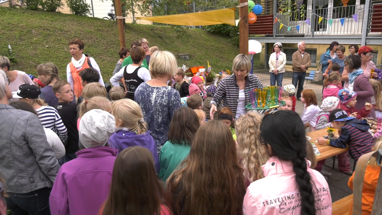 MEgional mit dem Jubiläum des Knirpsenhauses MEgional mit dem Jubiläum des Knirpsenhauses